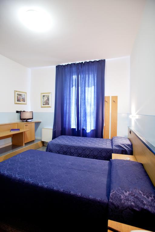Master Hotel Castelvetro Piacentino Pokoj fotografie