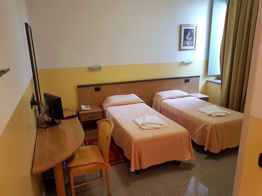 Master Hotel Castelvetro Piacentino Exteriér fotografie