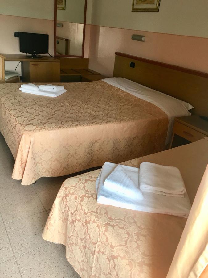 Master Hotel Castelvetro Piacentino Exteriér fotografie